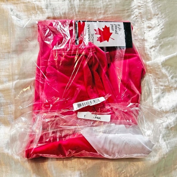 PONCHO, JERSEY, PINK & WHITE, ONE SIZE, CANADIAN MADE!, ARTIZAN BY ROBIN BARRE, - Picture 4 of 9